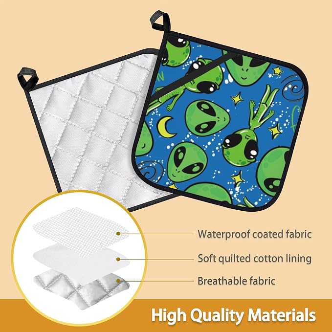Green Alien Pot Holder Set of 2, Heat Resistant Potholders Oven Hot Pads - Image 3