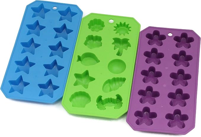 Chef Craft Select Shapes Ice Cube Tray, 8.75 inch, Color/Shapes May Vary by ChefCraft