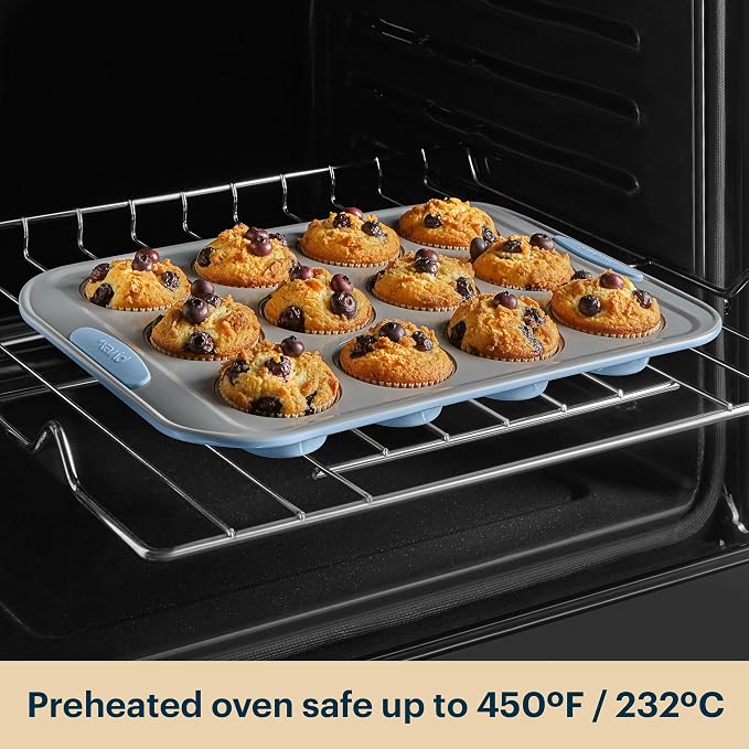 Pyrex 3-Piece Metal Cookie & Muffin Sheet Bakeware Set, Lightweight Stainless - Image 7