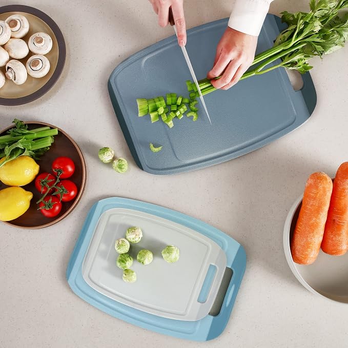 Neoflam Microban Antimicrobial Plastic Cutting Board 3 Sets, BPA Free, Non-Slip - Image 3