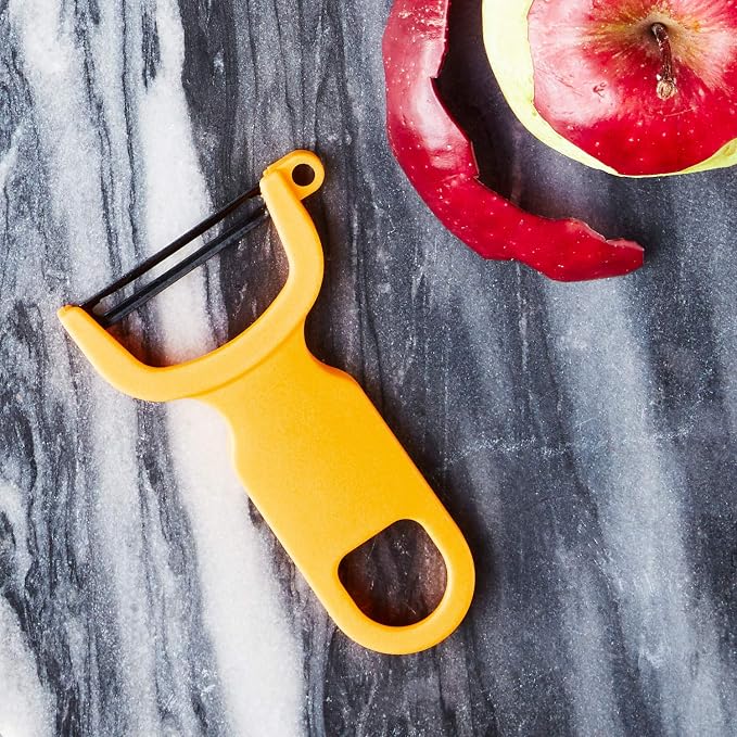 Mercer Culinary M33071YLB Y Swiss Peeler - Image 5