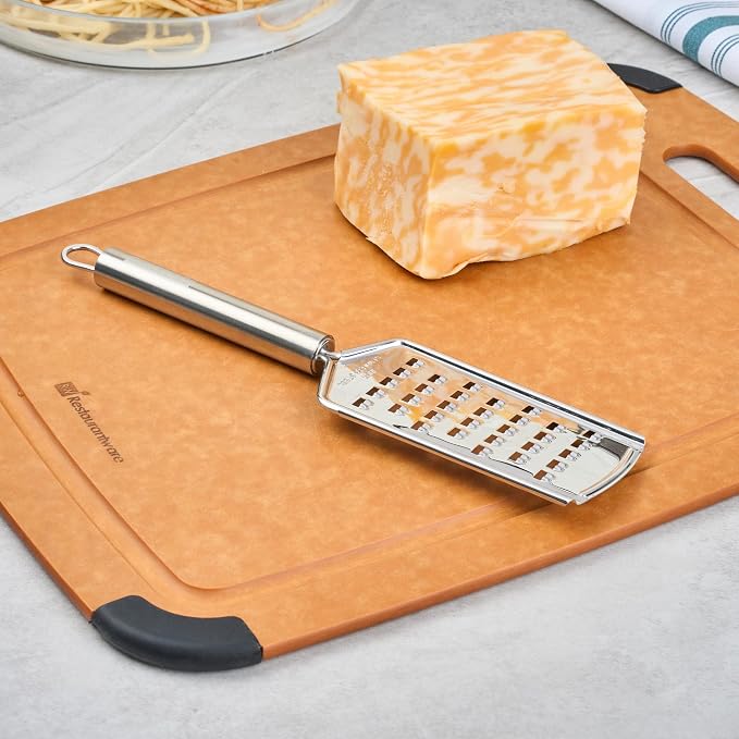 Restaurantware Stainless Steel Coarse Cheese Grater - Image 2