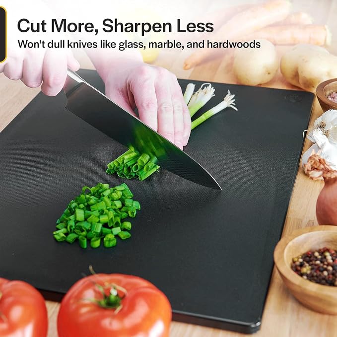 Thirteen Chefs Large 18 x 12 Black Plastic Cutting Board - Image 5