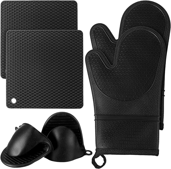 6 Pcs Oven Mitts and Pot Holders Sets by HOFURME