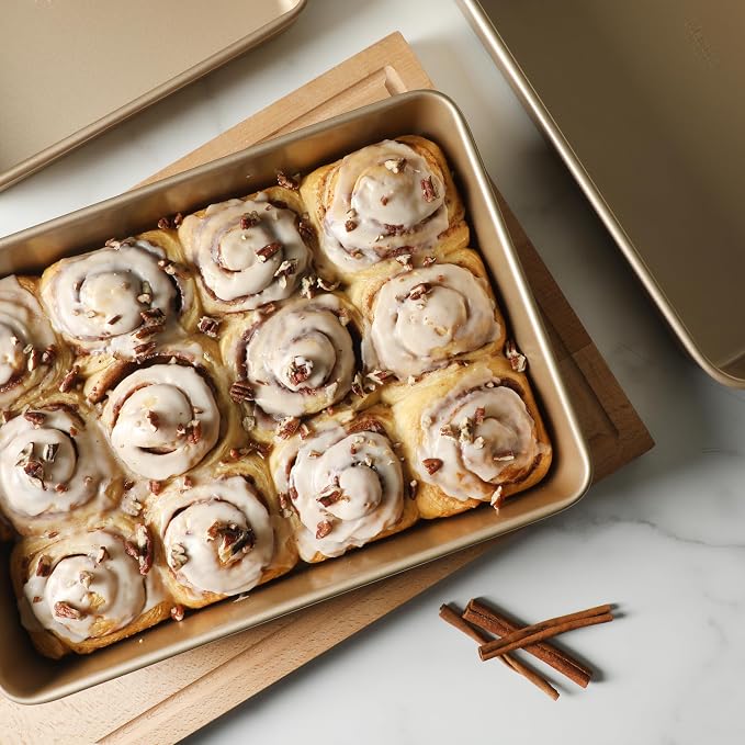 Martha Stewart Gallen 3-Piece Baking Pan Set – 13", Ceramic Nonstick, Carbon - Image 4