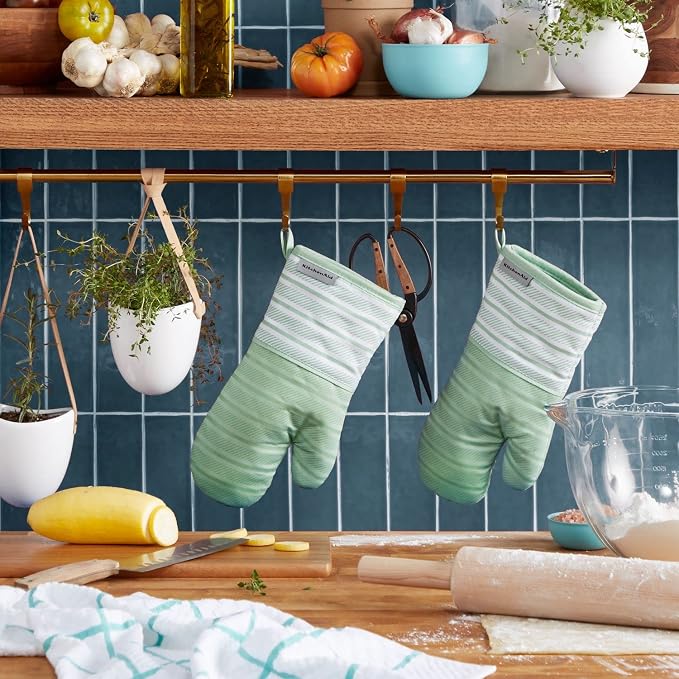 KitchenAid Albany Oven Mitt 2-Pack Set - Image 2