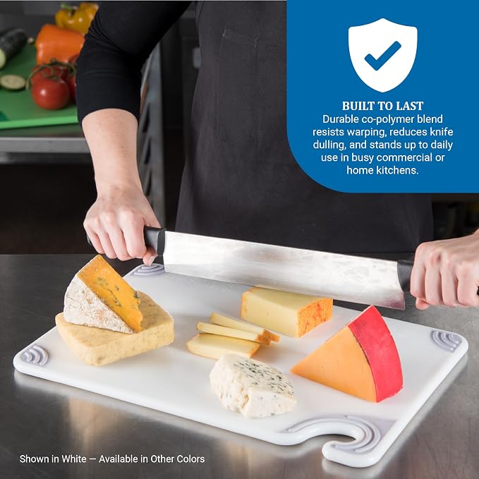San Jamar Saf-T-Grip Plastic Cutting Board - Image 4