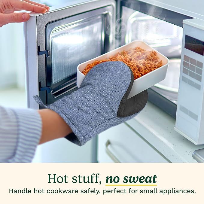 Cuisinart Mini Oven Mitts – 5.5” x 7” Heat-Resistant Kitchen Mitts - Image 2