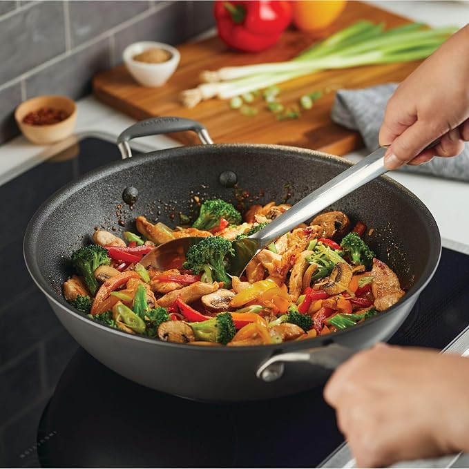 Circulon A1 Series with ScratchDefense Nonstick Induction Cookware Stir Fry Pan - Image 2