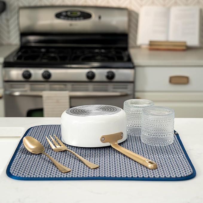 S&T INC. Dish Drying Mat, 16” x 18”, Absorbent Microfiber Kitchen Counter Mat - Image 4