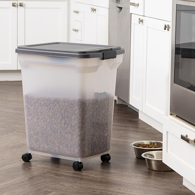IRIS USA Dog Food Storage Container 58 lbs, Attachable Wheels, & Included Scoop - Image 4