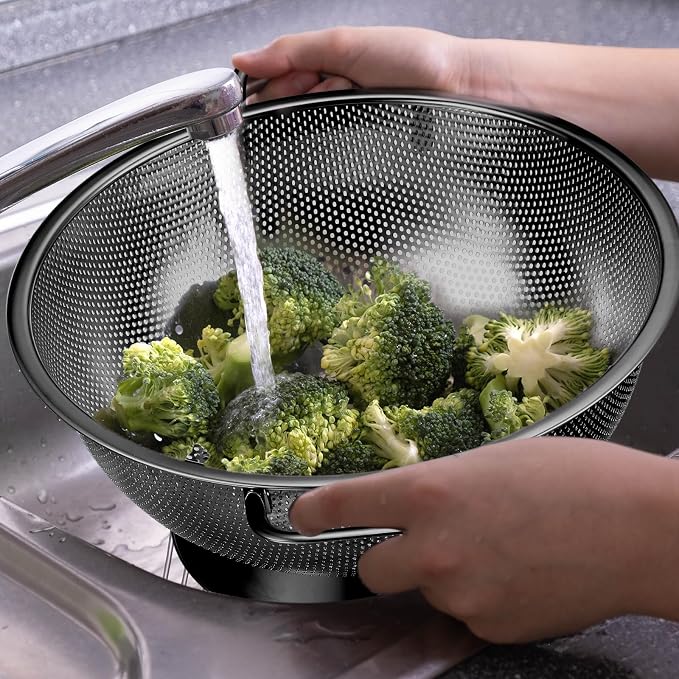 Bokon 3 Pcs Stainless Steel Colander Set Colander Bowl and Sieves 1/3/5 Quart - Image 7