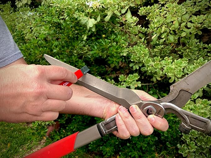 Corona Tools Handheld Garden Tool Sharpener– Blade Sharpener - Image 6