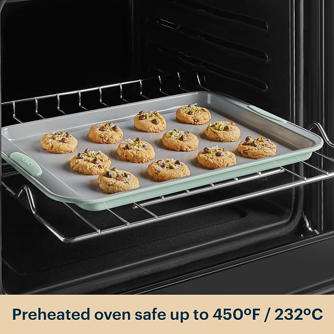 Pyrex 3-Piece Metal Cookie Sheet Bakeware Set, Lightweight Stainless Steel - Image 7