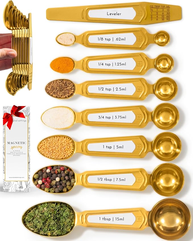 White and Gold Measuring Spoons by STYLEDSETTINGS