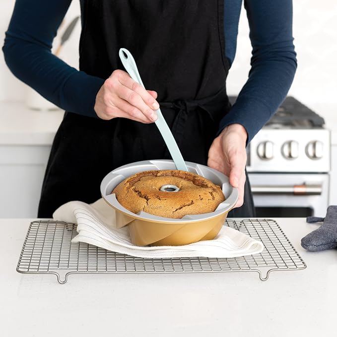 Nordic Ware Bundt Finishing Tool Kit - Image 2