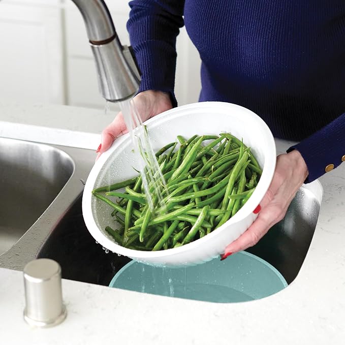 Nordic Ware 2-in-1 Colander Bowl Set - Image 3