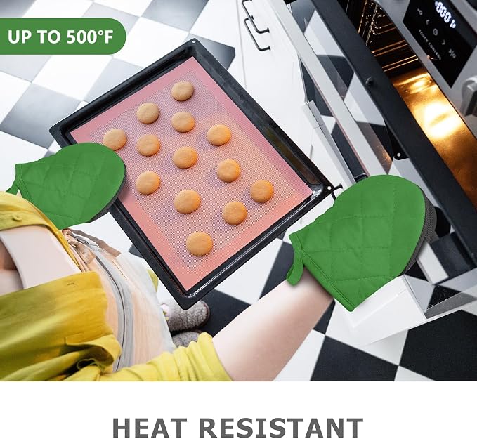 1 Pair Short Oven Mitts - Image 2