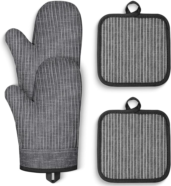 Oven Mitts and Pot Holders, Silicone Oven Gloves, 500 F Heat Resistant Oven by Unknown