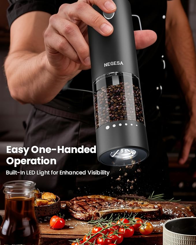Electric Salt and Pepper Grinder Set - Image 4