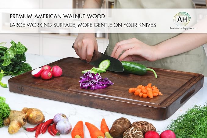 AZRHOM Walnut Wood Cutting Board, 17x11in Large Wooden Chopping Boards - Image 4