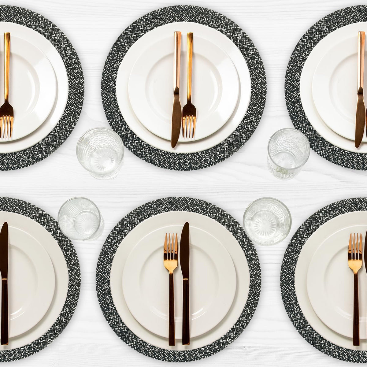 Marled Twist Set of 8 Placemats, 15" Round Cotton, Black, Heat