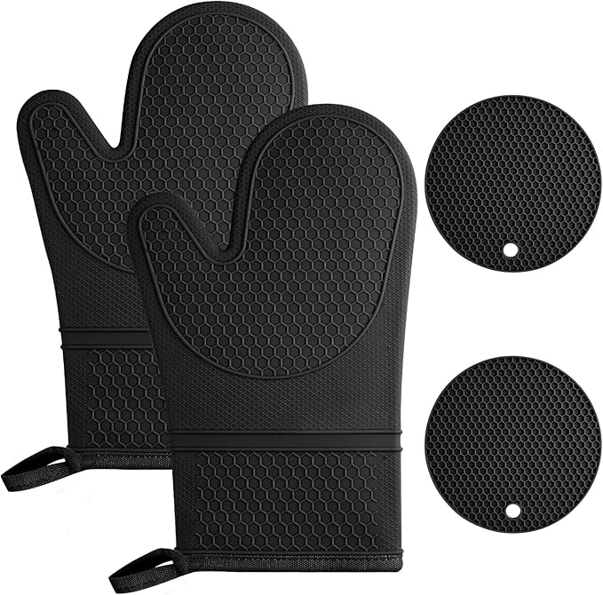 AUAUY Oven Mitts with 2 Potholders, Silicone Oven Gloves Heat Resistant 464°F by AUAUY
