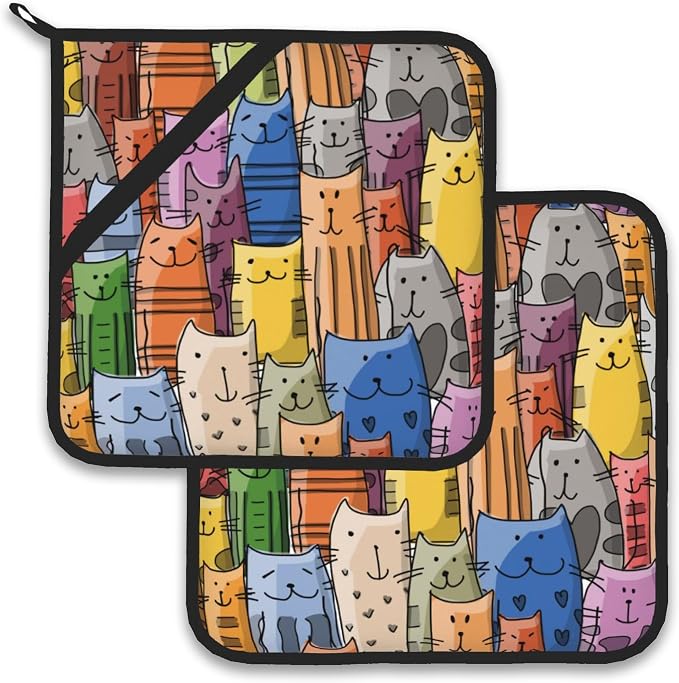 Funny Cats Family Pot Holder Set of 2, Heat Resistant Potholders Oven Hot Pads by Larkverk