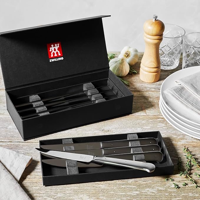 ZWILLING Porterhouse Razor-Sharp Steak Knife Set of 8 - Image 5