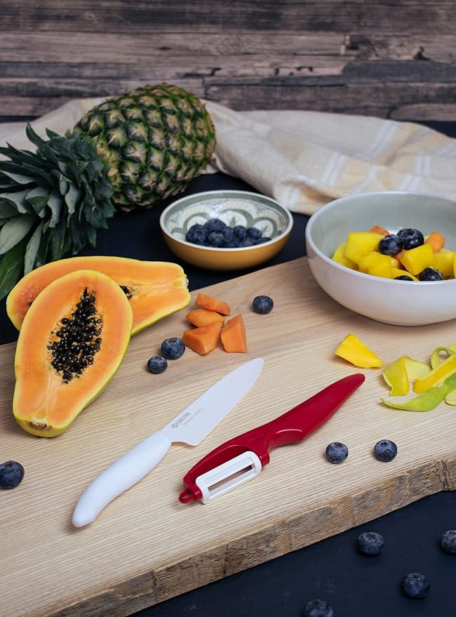 Kyocera Advanced Ceramic Vertical Double Edge Blade Peeler - Image 2