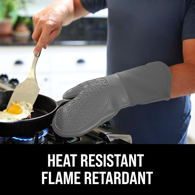 BPA-Free Soft Silicone Oven Mitts - Image 3