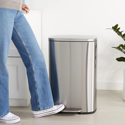 Amazon Basics Smudge Resistant Rectangular Trash Can - Image 2