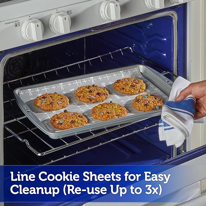 Reynolds Kitchens Cookie Baking Sheets, Pre-Cut Parchment Paper, 600 Sheets - Image 6