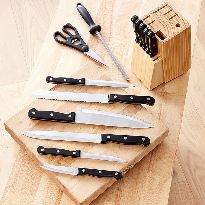 Amazon Basics 14-Piece High Carbon Stainless Steel Kitchen Knife Set - Image 7