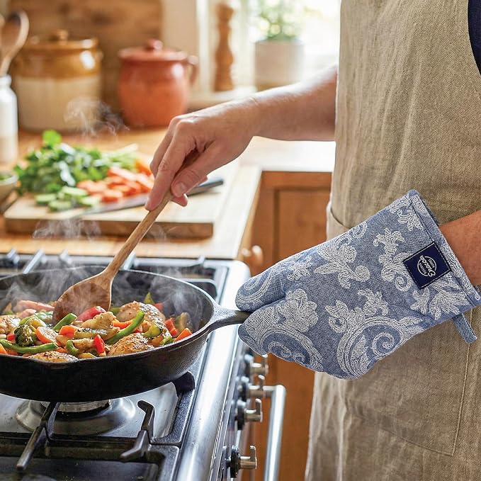 Encasa XO Heat Resistant 100% Cotton Oven Glove & Potholder Set - Image 5
