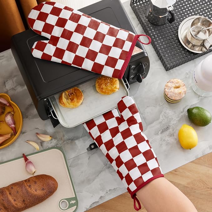 Ohocut Red Checkered Oven Mitts Heat Resistant, Vintage Retro Checkerboard Cute - Image 3