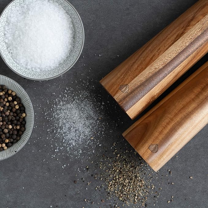 Navaris Salt and Pepper Mill Set - Image 2