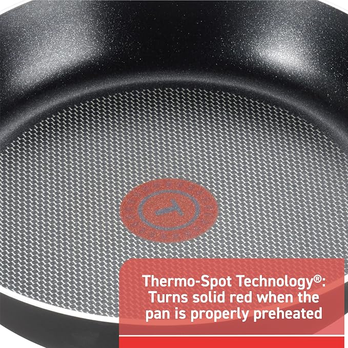 T-fal 20 piece set of Signature Nonstick Cookware - Image 9