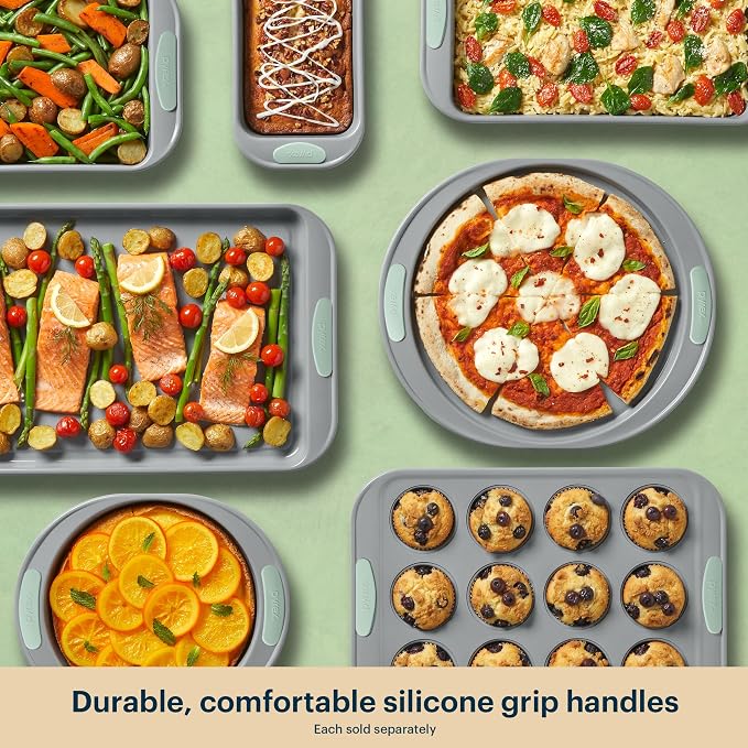 Pyrex 3-Piece Metal Cookie & Muffin Sheet Bakeware Set, Lightweight Stainless - Image 6
