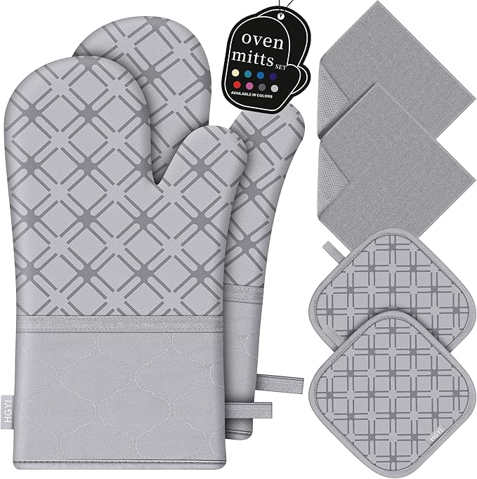Oven Mitts and Pot Holders Set by HGYI