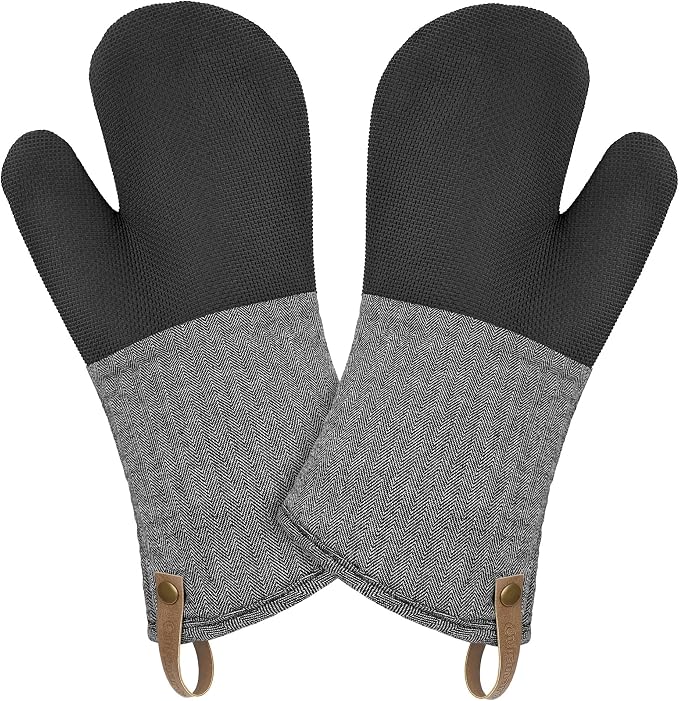 Cuisinart Heritage Kitchen Oven Mitts – Heat-Resistant Kitchen Mitts by BestBrands