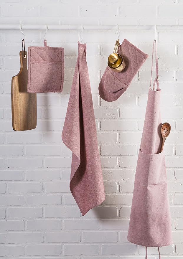 DII 100% Cotton Solid Chambray Kitchen Set, Potholders, Barn Red, 2 Piece - Image 6