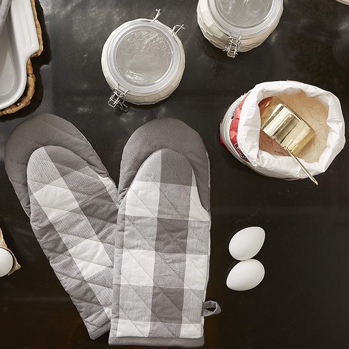 DII Buffalo Check Kitchen Collection, Classic Farmhouse Kitchen Set, Oven Mitt - Image 2