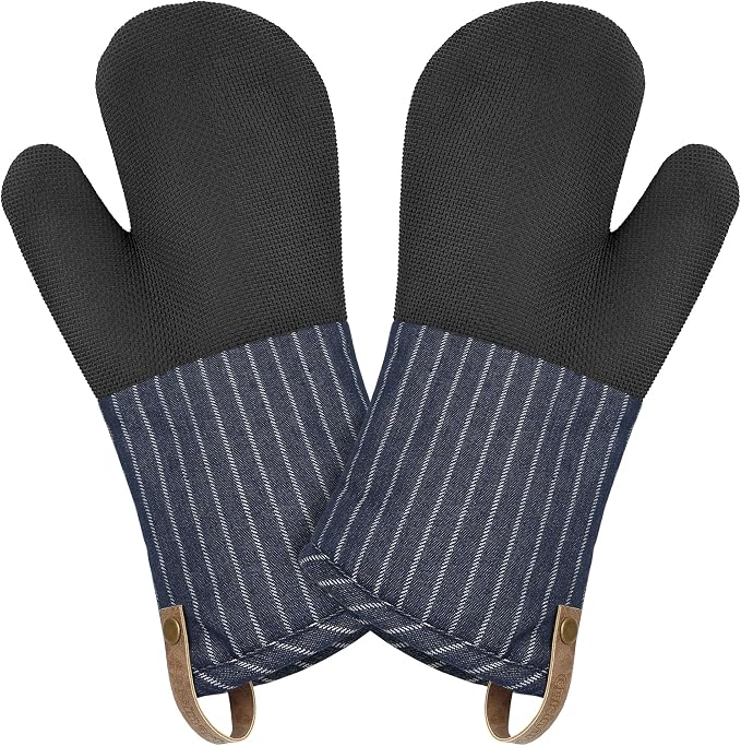 Cuisinart Heritage Kitchen Oven Mitts – Heat-Resistant Kitchen Mitts by BestBrands