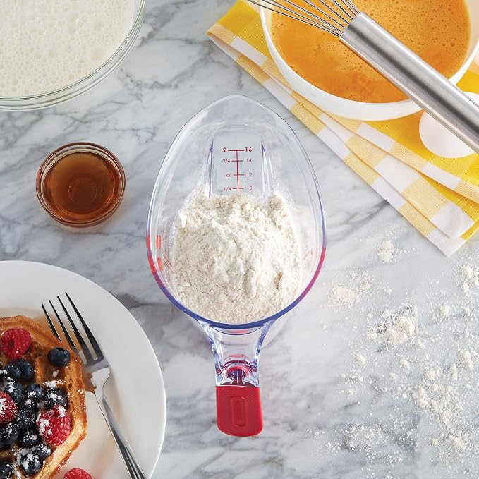 Farberware Pro Angled Measuring Cup - Image 3