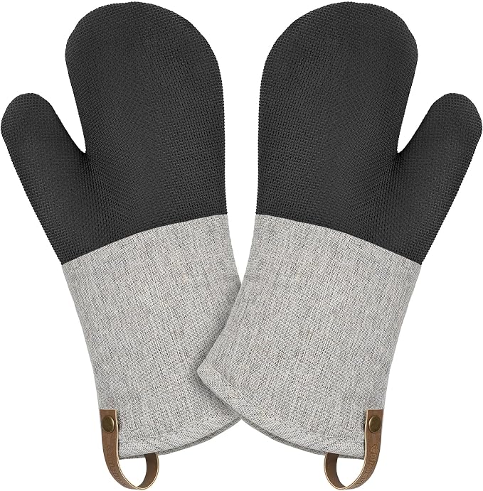Cuisinart Heritage Kitchen Oven Mitts – Heat-Resistant Kitchen Mitts by BestBrands