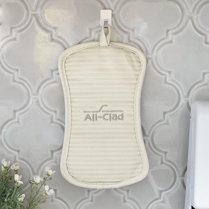 All-Clad Premium Pot Holder & Hot Pad: Heat Resistant to 500 Degrees - Image 9