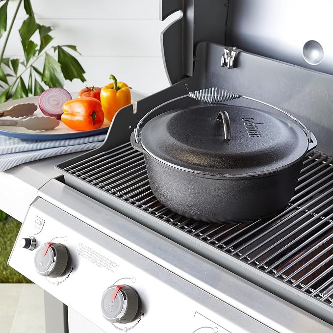 Lodge 9 Quart Pre-Seasoned Cast Iron Dutch Oven - Image 9