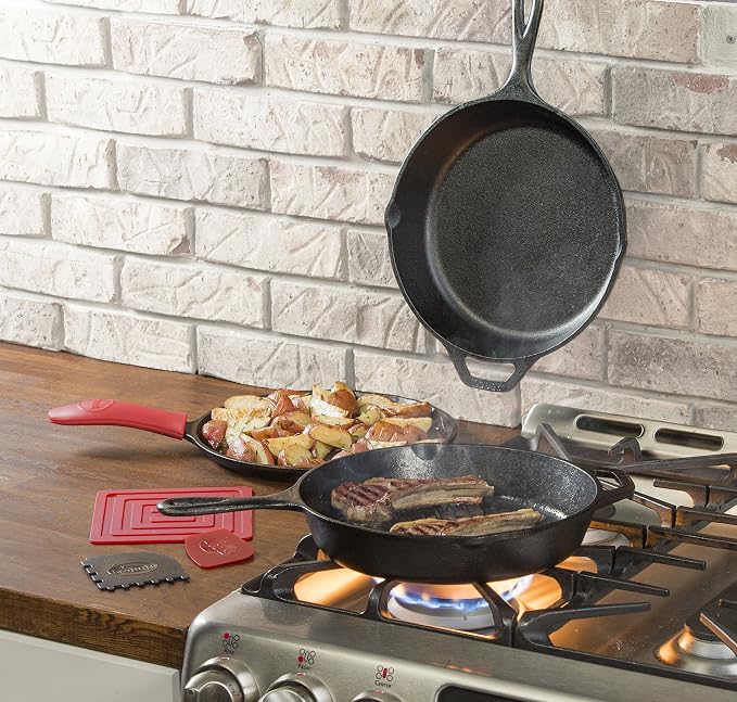 Lodge Cast Iron Set - Image 2