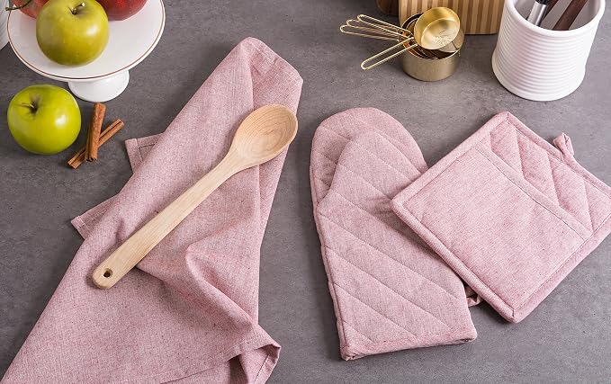 DII 100% Cotton Solid Chambray Kitchen Set, Potholders, Barn Red, 2 Piece - Image 5